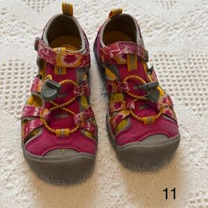 Keen - Kids Active Sandals - Pink & Yellow
